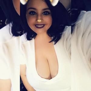 Meet your Posher, Amelia